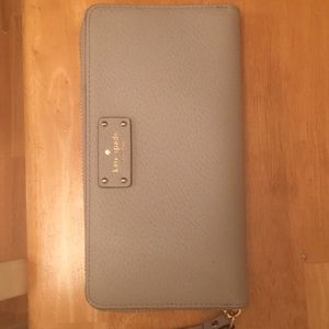 Kate Spade Egan Full Zip Wallet (new with tags)